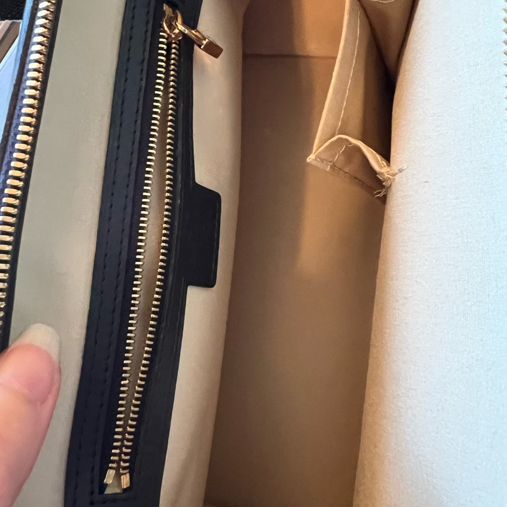 Great Condition Louis Vuitton Josephine Hand Bag Monogram Mini Canvas - Picture 7 of 13